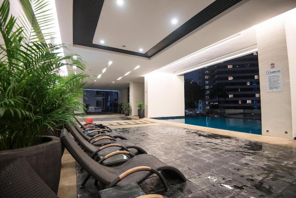Klcc Binjai 8 Premium Soho Apartment By Sarah'S Lodge กัวลาลัมเปอร์ ภายนอก รูปภาพ
